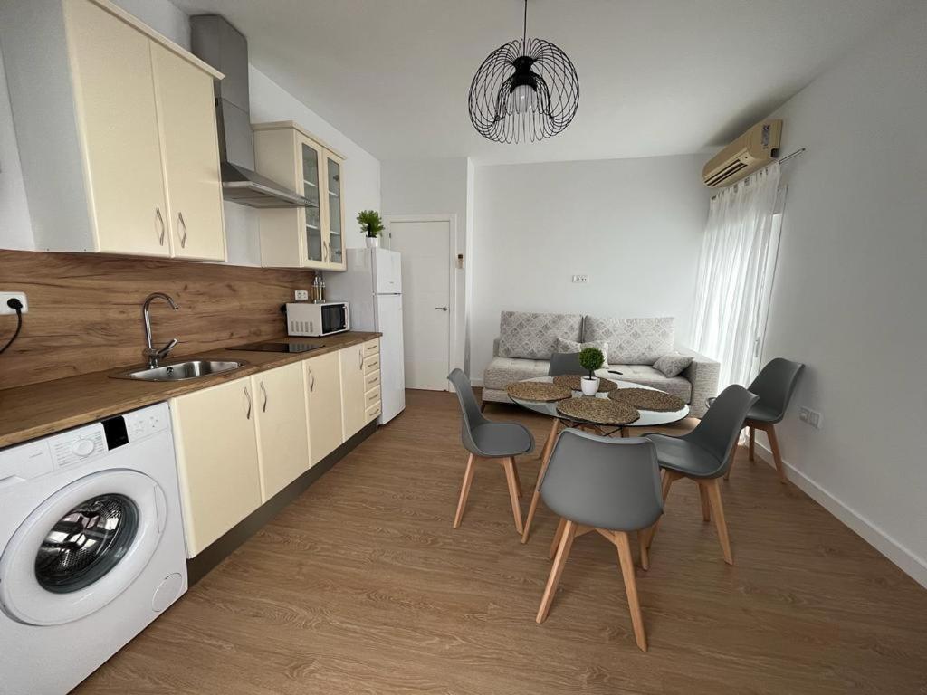 Apartamentos Larios Centro Sanlucar de Barrameda Luaran gambar